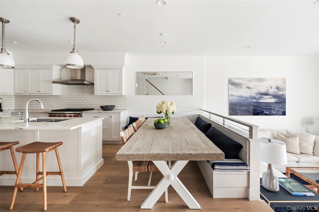 Condo in Hampton Bays, New York, United States 5 - 16979645