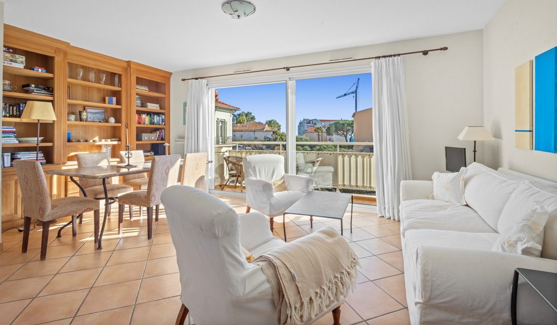 Apartment in Ville-Les Saquedes-Le Bouillonnet, Sainte-Maxime, France 1 - 16985083