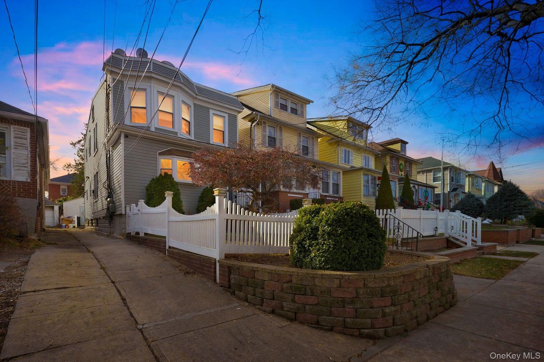 House in New York, New York, United States 1 - 16978599