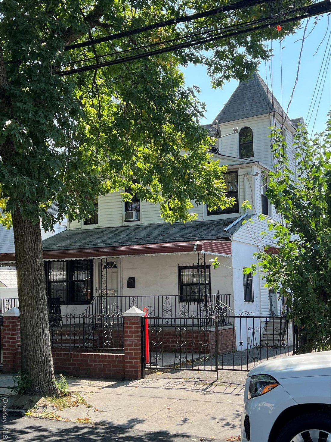 House in New York, New York, United States 4 - 16979911