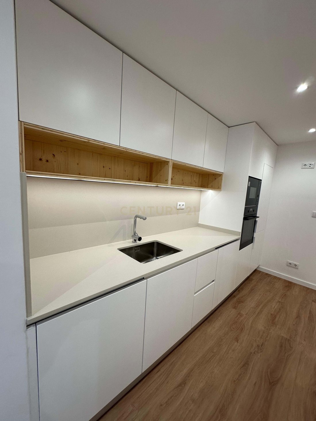 Apartment in Sao Domingos de Benfica, Lisbon, Portugal 3 - 16983654