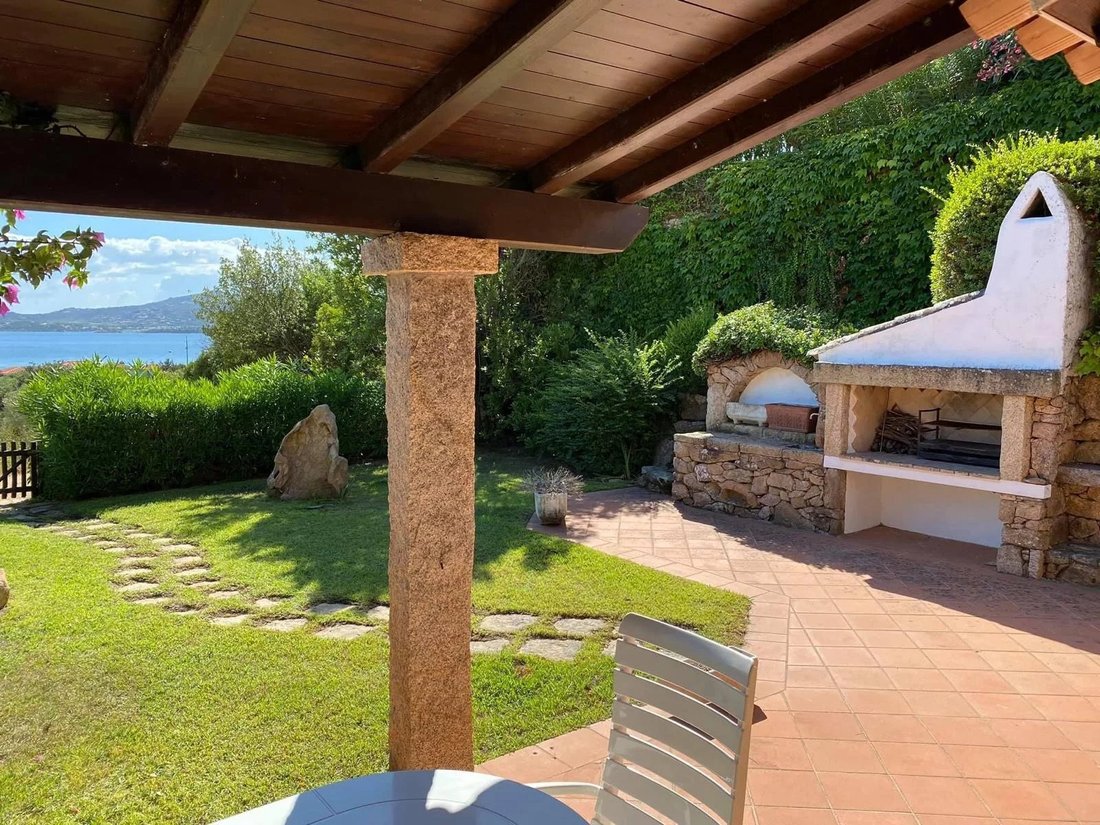 Villa in Arzachena, Sardinia, Italy 1 - 14598177