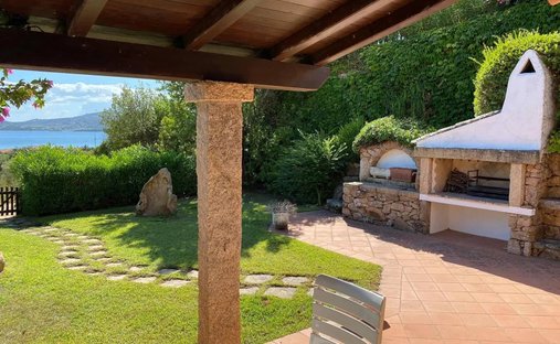 Villa in Arzachena, Sardinien, Italien 1