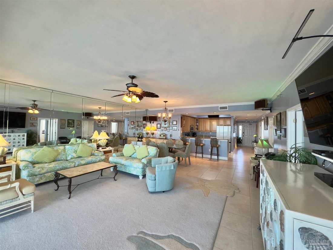 Condo in Pensacola Beach, Florida, United States 5 - 16977266