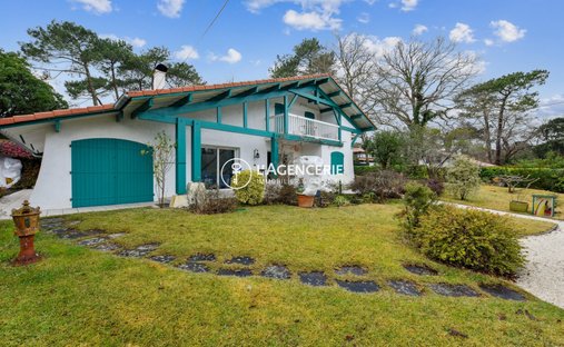 House in Bouhebe, Capbreton, France 1
