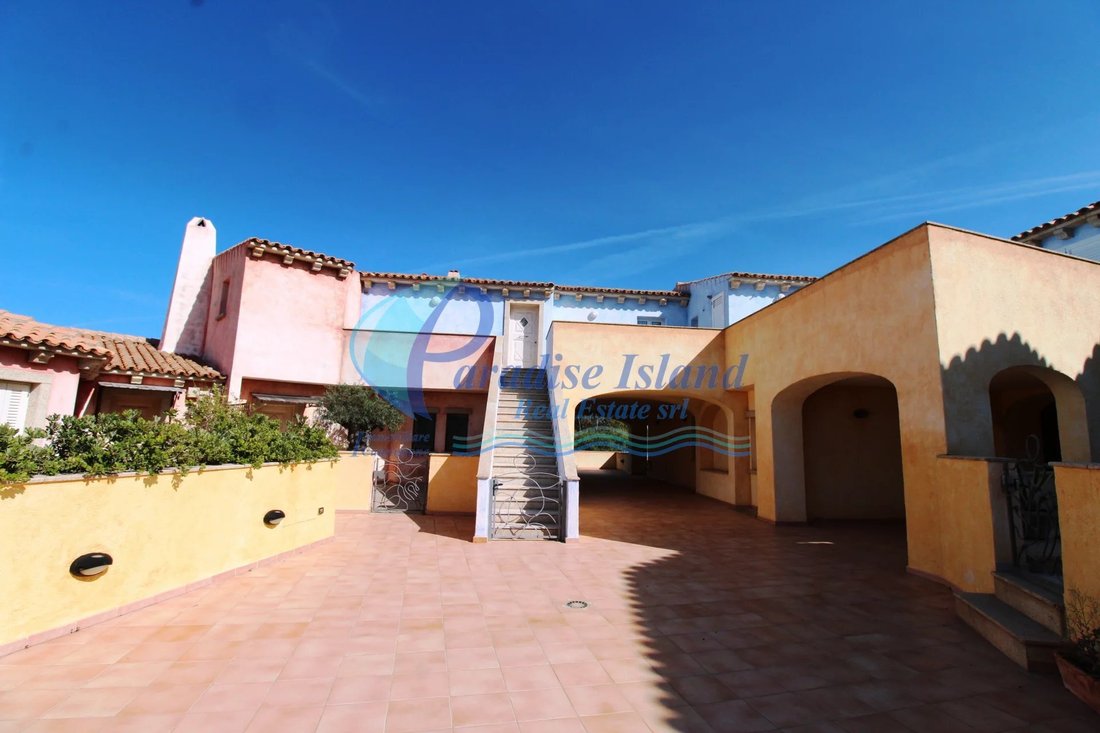 Apartment in Area Arzachena Paese, Arzachena, Sardinia 2 - 12731399
