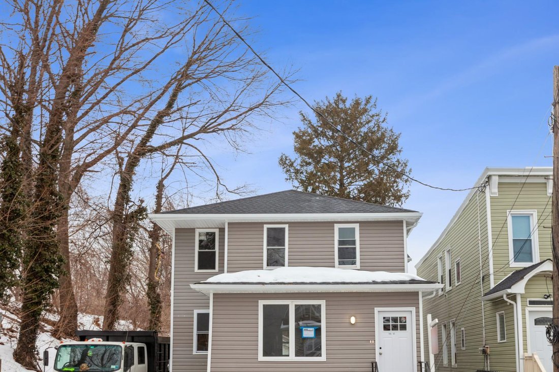House in New York, New York, United States 1 - 16979983