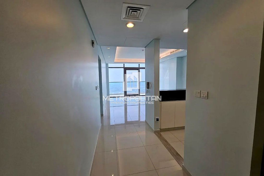 Apartment in Business Bay, Dubai, United Arab Emirates 4 - 16981801
