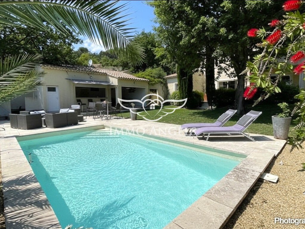 House in Centre Ville, Laudun-l'Ardoise, France 1 - 16985028