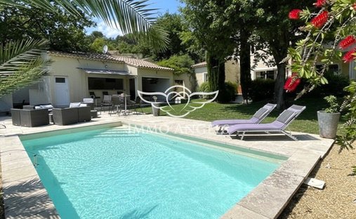 Casa en Centre Ville, Laudun-l'Ardoise, Francia 1