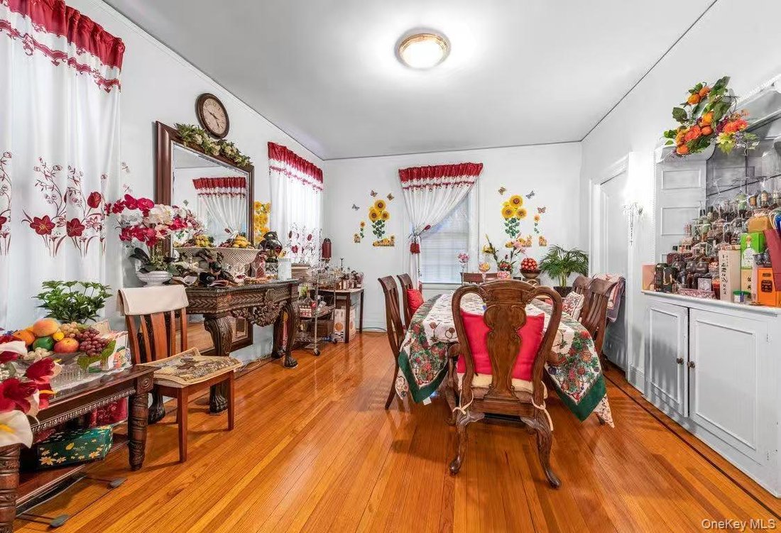 House in New York, New York, United States 3 - 16983754