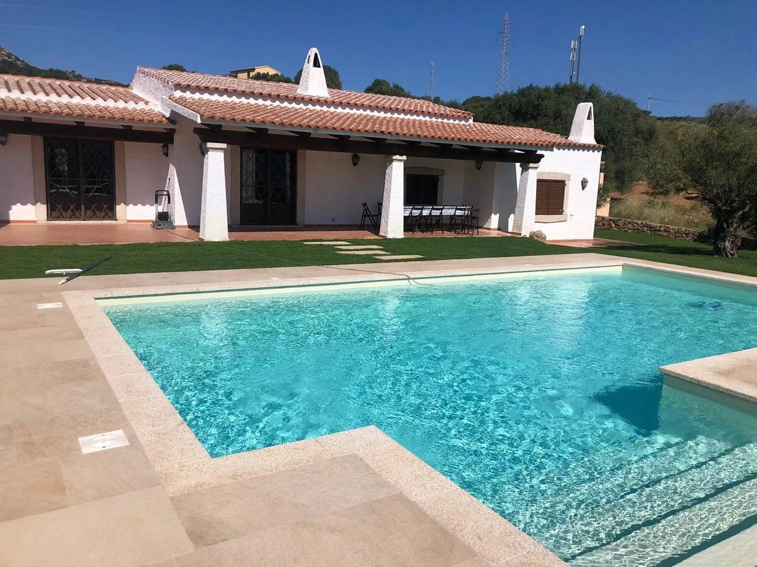 Villa in Area Arzachena Paese, Arzachena, Sardinia 1 - 12723825