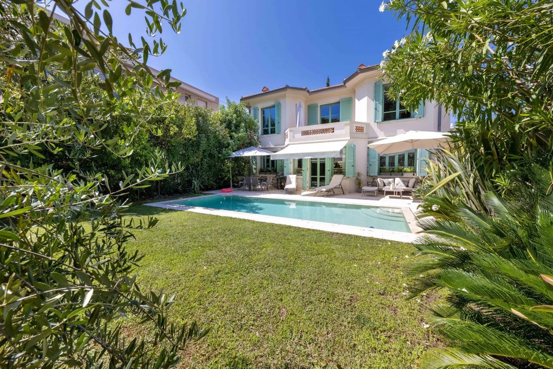 Villa in Ponteil, Antibes, France 5 - 13231129