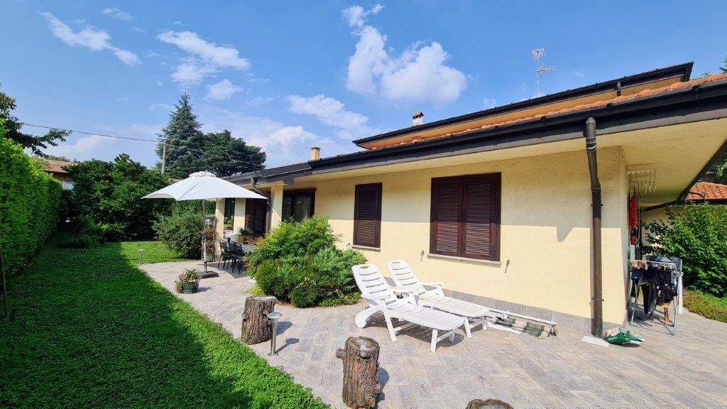 Villa in Ronchi, Gallarate, Lombardei 3 - 16977670