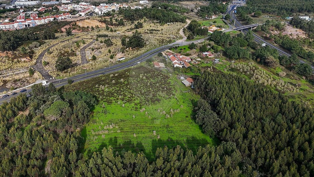 Land in Santa Maria, Sao Pedro e Matacaes, Lisbon, Portugal 1 - 16977943
