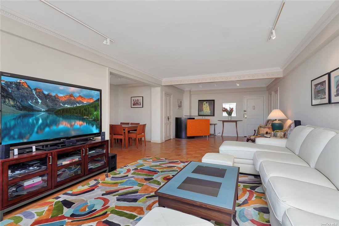 Co Op in New York, New York, United States 5 - 16978021