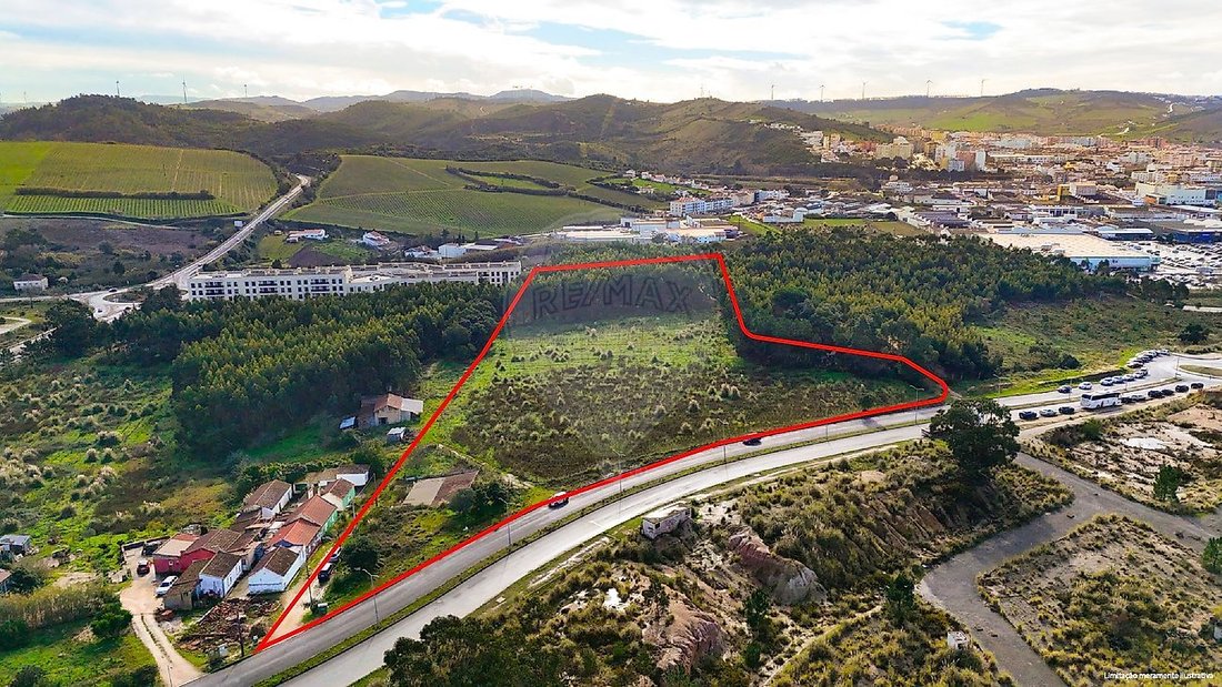 Land in Santa Maria, Sao Pedro e Matacaes, Lisbon, Portugal 5 - 16977943