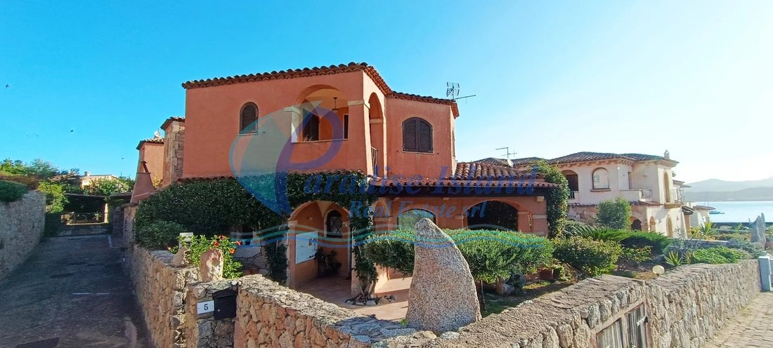 Villa in Arzachena, Sardinia, Italy 1 - 16222214