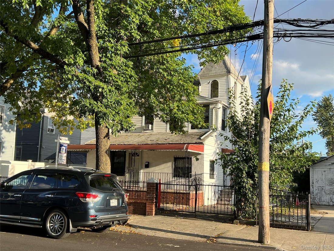 House in New York, New York, United States 3 - 16979911