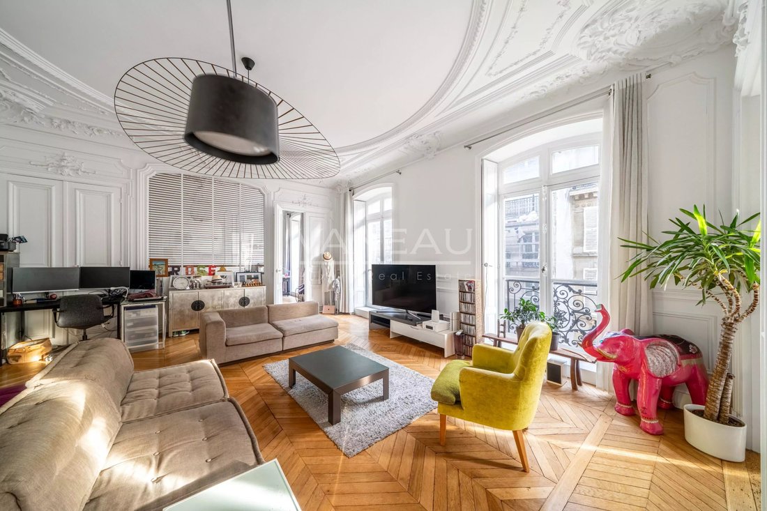 Apartment in Europe, Paris 8e Arrondissement, Paris 1 - 16983885
