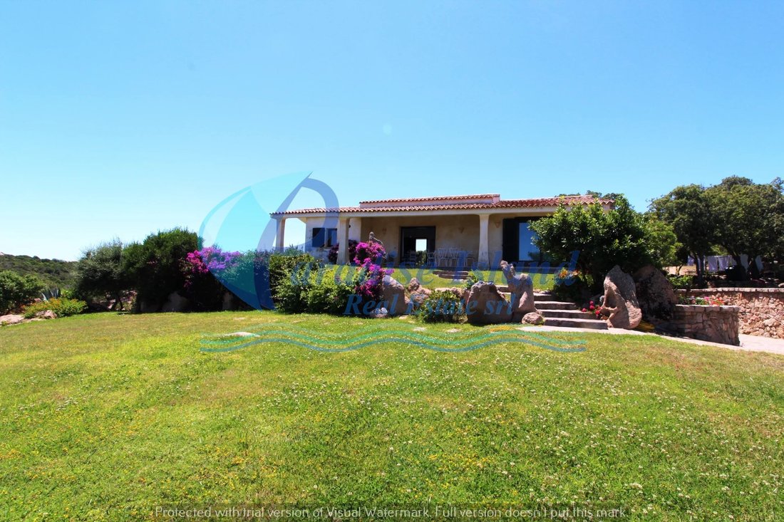 Villa in Arzachena, Sardinia, Italy 1 - 14833368