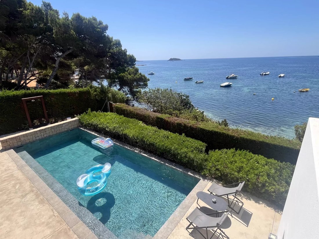 House in Sant Carles de Peralta, Santa Eularia des Riu, Balearic Islands 4 - 15847485