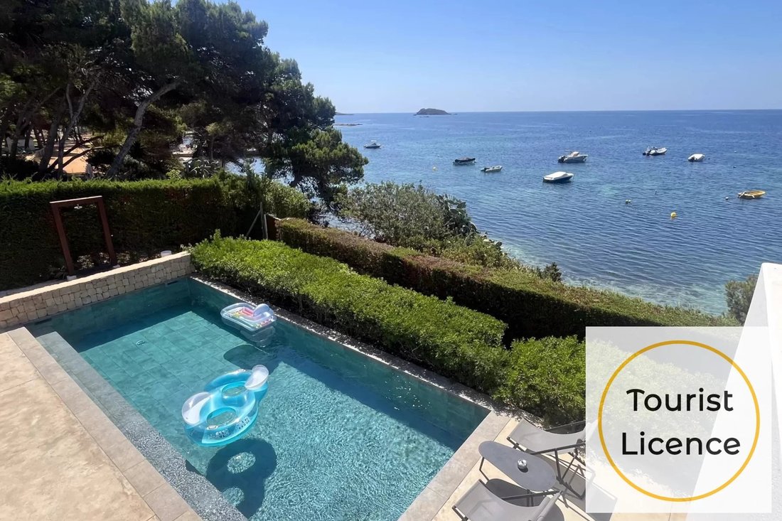 House in Sant Carles de Peralta, Santa Eularia des Riu, Balearic Islands 3 - 15847485