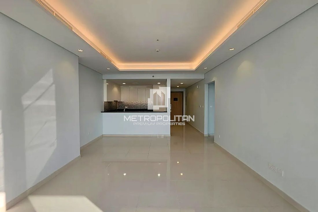 Apartment in Business Bay, Dubai, United Arab Emirates 2 - 16981801