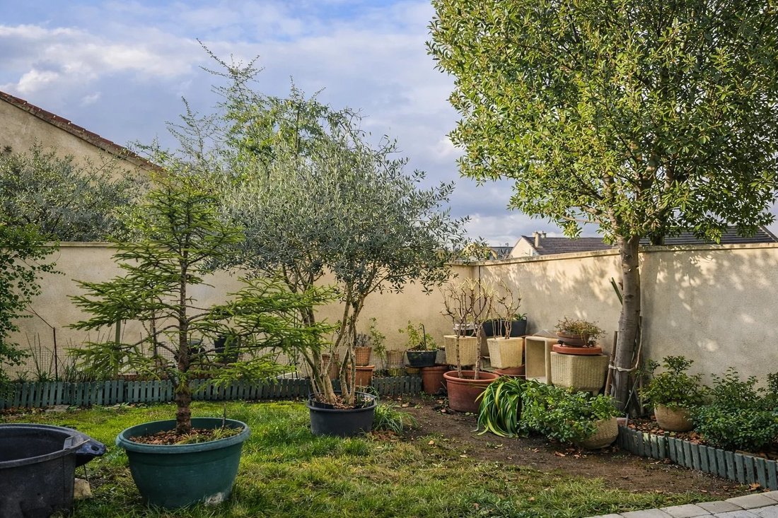House in Le Vieux-Saint-Maur, Saint-Maur-des-Fossés, France 2 - 16984067