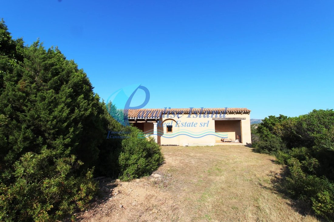 Villa in Arzachena, Sardinia, Italy 4 - 12723741