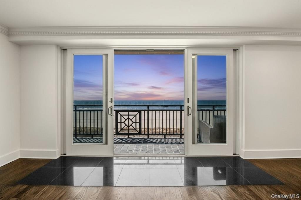 Condo in Long Beach, New York, United States 2 - 16978342