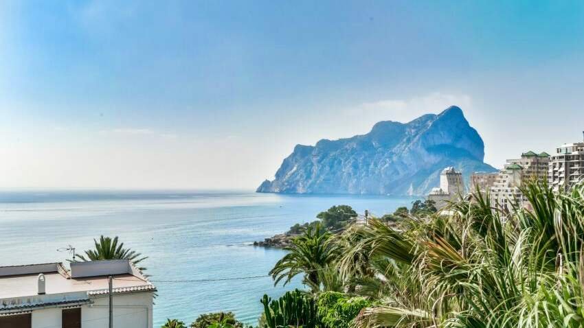 Villa in Calp / Calpe, Valencian Community, Spain 3 - 16984199