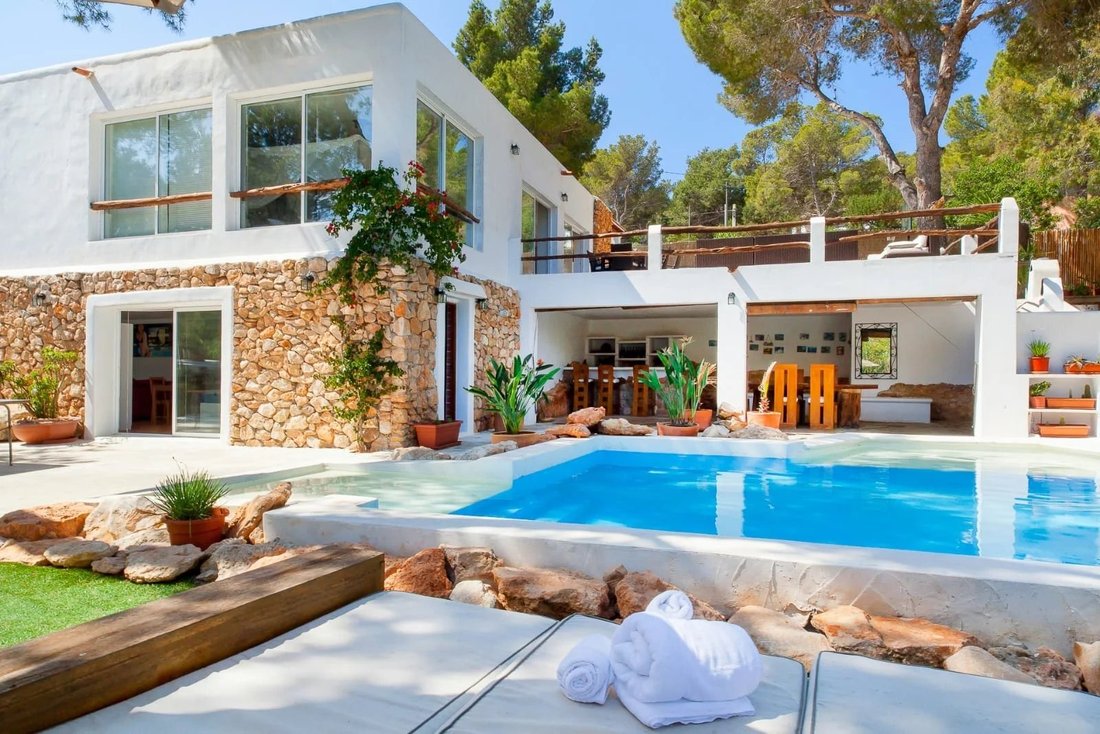 House in Balearic Islands, Spain 2 - 14809899
