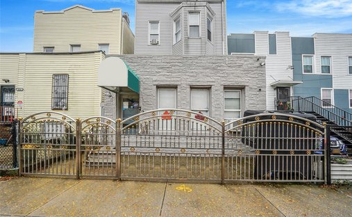 House in New York, New York, United States 1