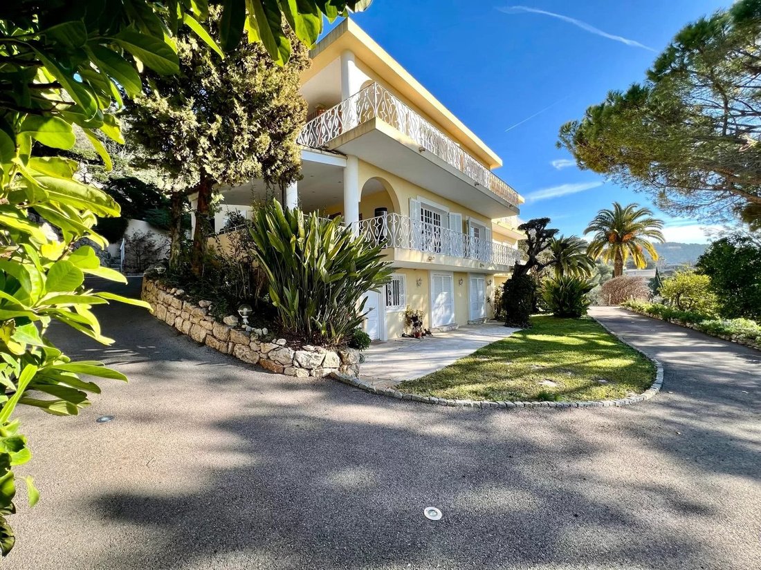 Villa in Nice, Provence-Alpes-Côte d'Azur, France 3 - 16983426