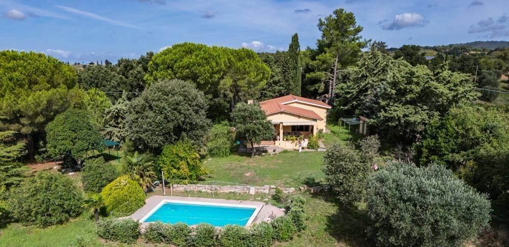 Magliano in Toscana, Tuscany, Italy 1 - 16983696