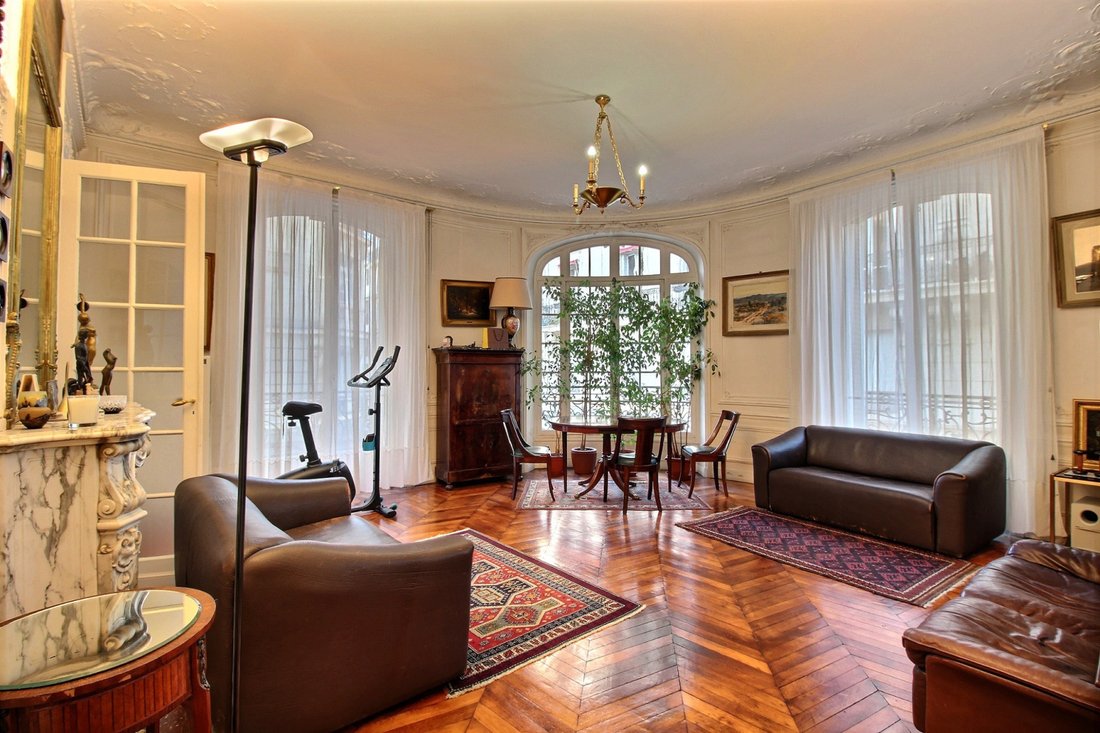 Apartment in Pereire-Malesherbes, Paris 17e Arrondissement, Paris 1 - 16983490