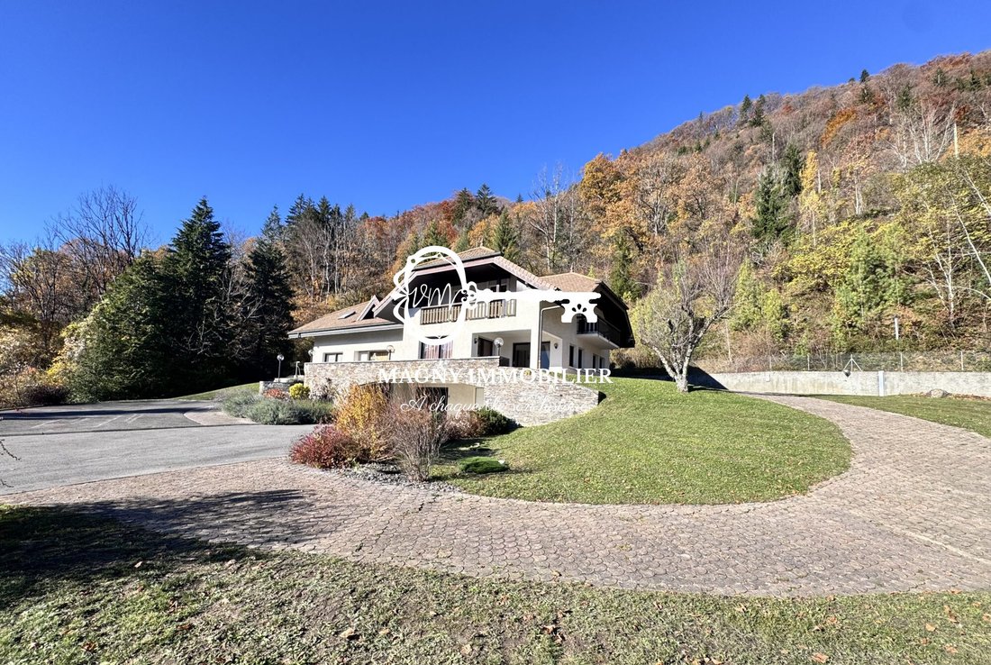 House in Chatillon-sur-Cluses, Auvergne-Rhône-Alpes, France 1 - 16985078