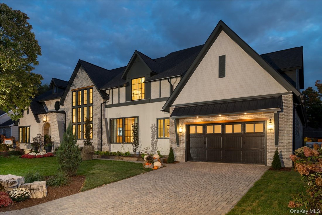 House in Saratoga Springs, New York, United States 1 - 16979660