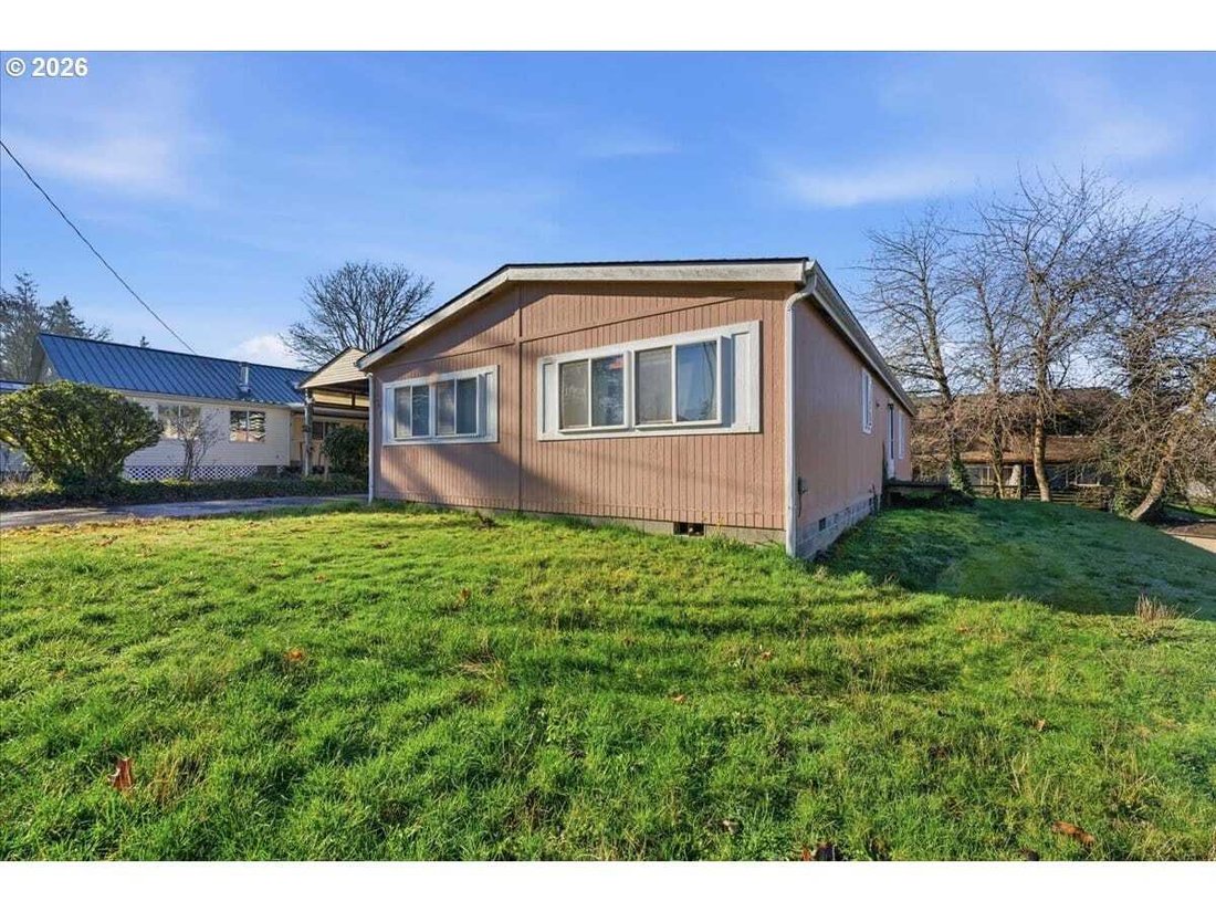 House in Kalama, Washington, United States 5 - 16985877