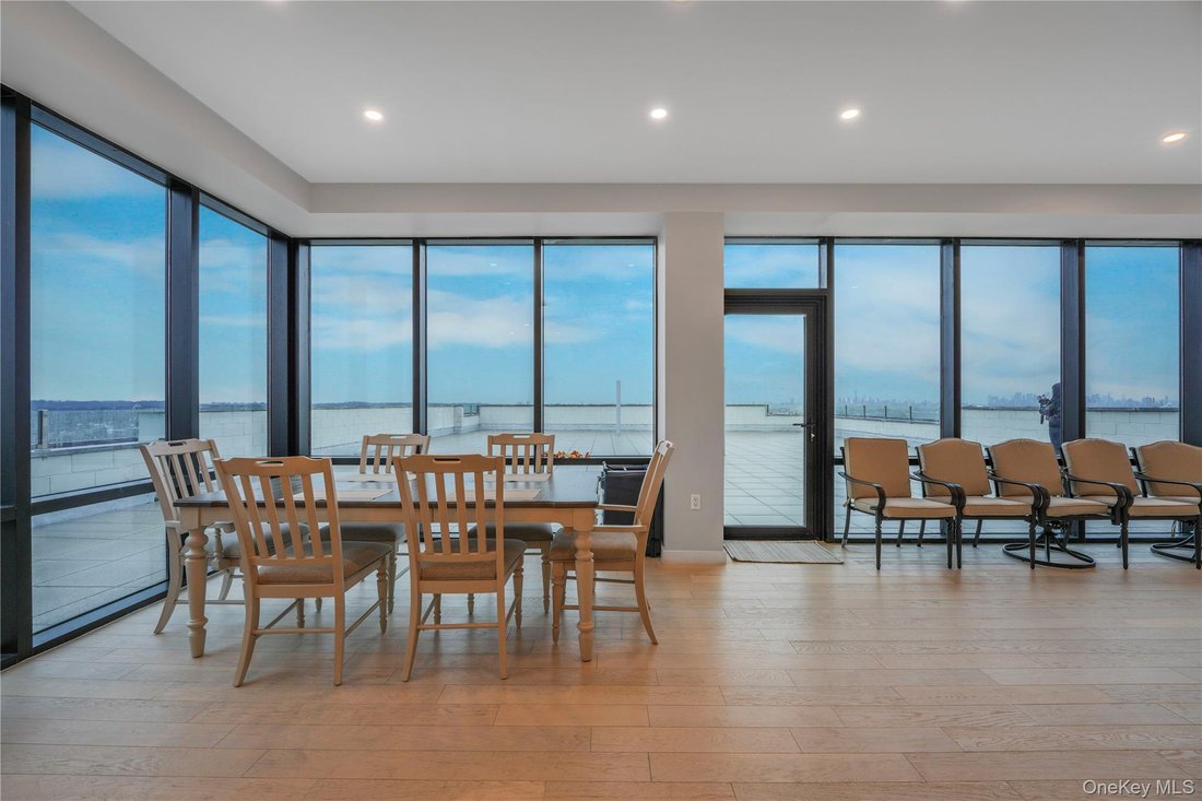 Condo in New York, New York, United States 1 - 16978099