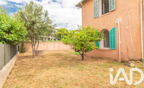 House in Villeneuve, Frejus, France 1