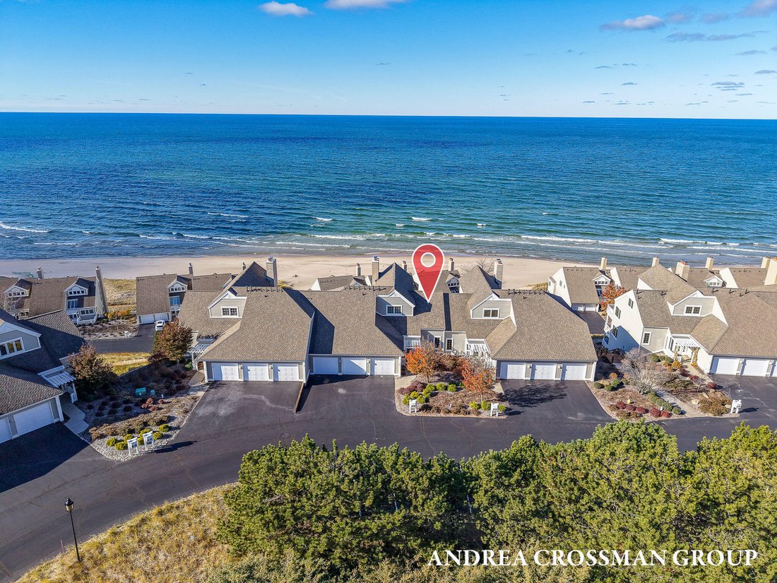 Condo in West Olive, Michigan, United States 2 - 16981858