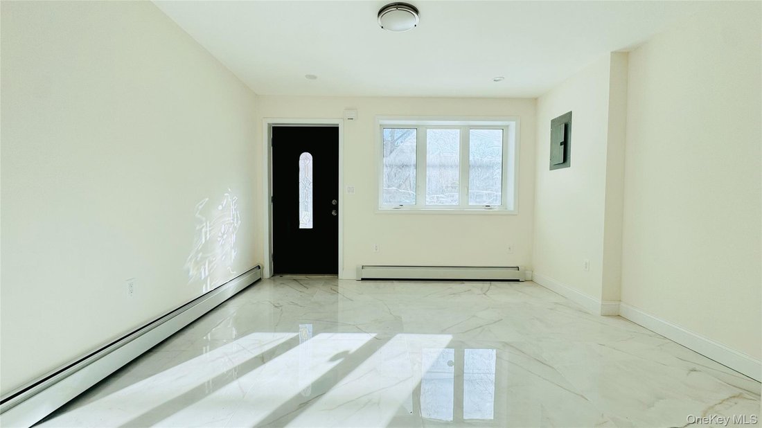 House in New York, New York, United States 3 - 16979885