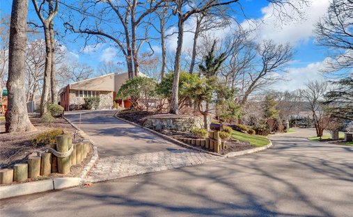 Casa a Smithtown, New York, Stati Uniti 1