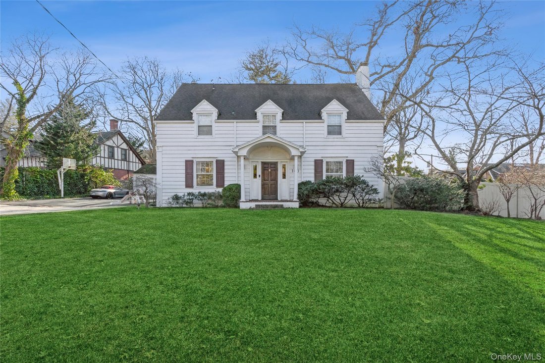 House in Lawrence, New York, United States 2 - 16980397