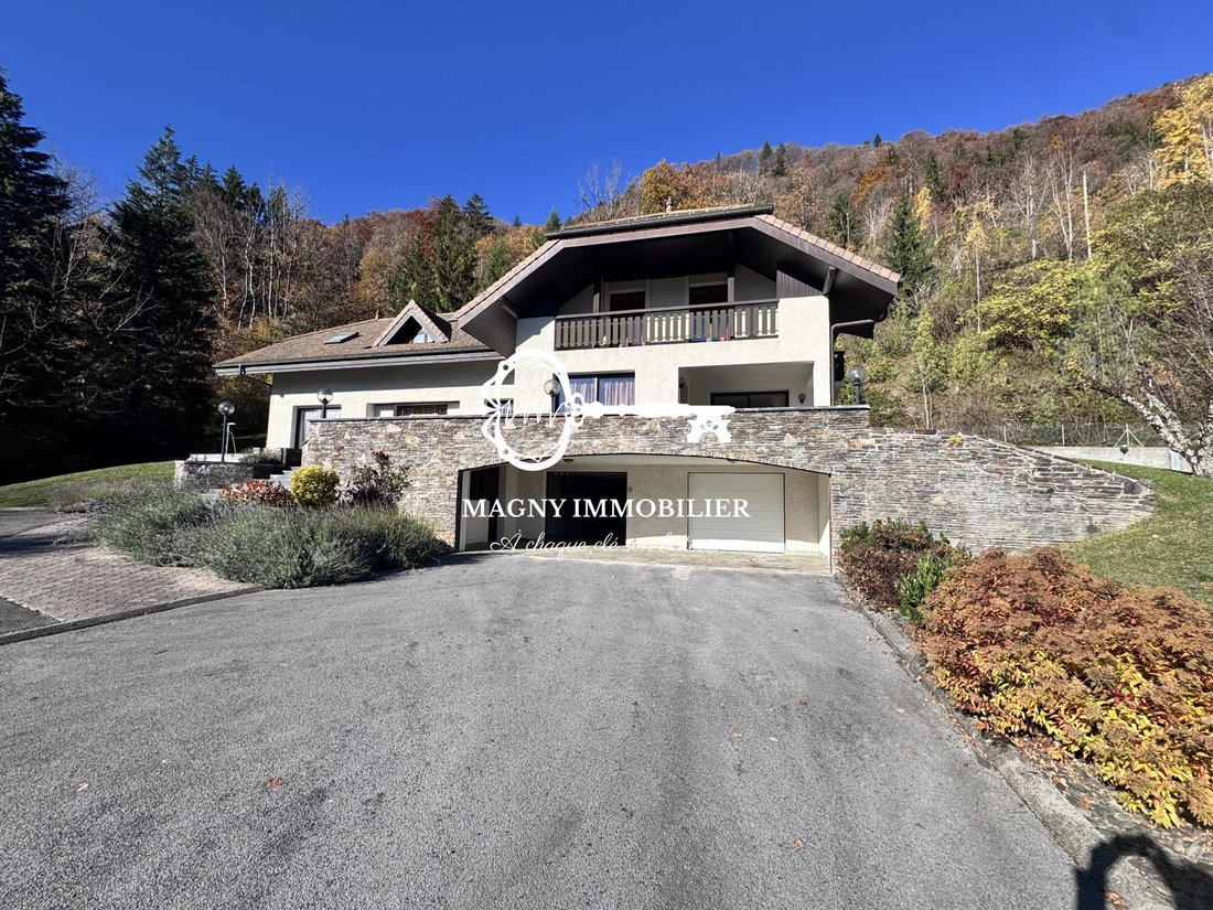 House in Chatillon-sur-Cluses, Auvergne-Rhône-Alpes, France 3 - 16985078