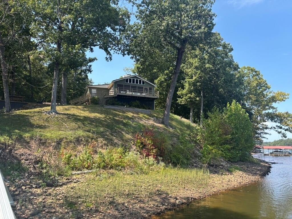 House in Camden, Tennessee, United States 1 - 16985381