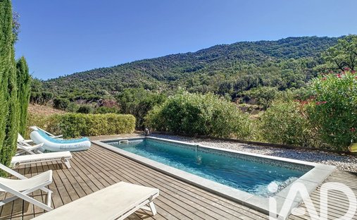 Casa en Nartelle-Noyer-Bellevue-bd de los Sardinaux, Sainte-Maxime, Francia 1