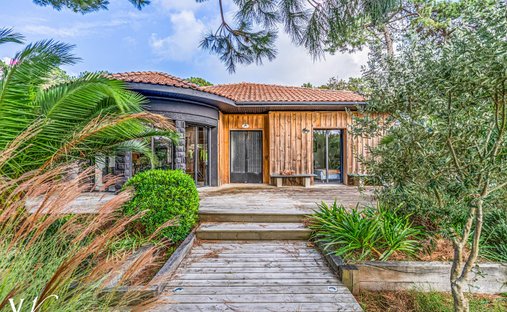 Villa in Le Moulleau-Les Abatilles, Arcachon, France 1